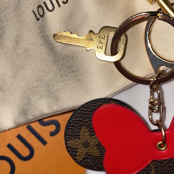 Louis Vuitton Lock and Key Set. Charm is generic and gifted - Picture 3 of 6